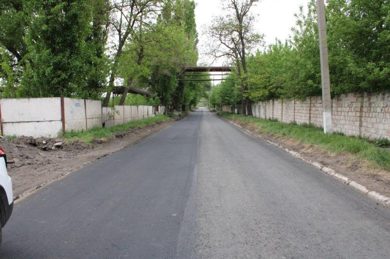 Бурятия помогла отремонтировать дорогу в Старобешевском округе .