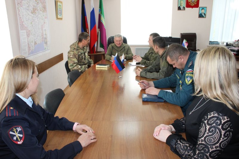 Оперативное совещание с руководителями силовых структур района.
