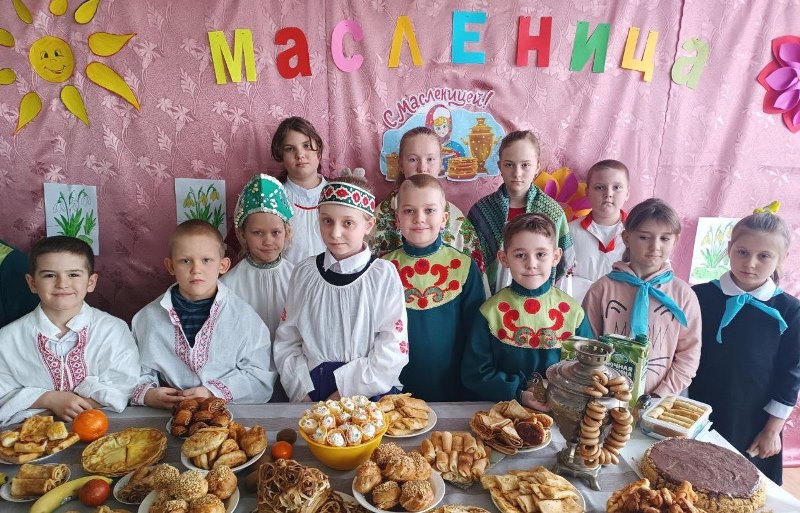 В школах Старобешевского муниципального округа отпраздновали Масленицу.