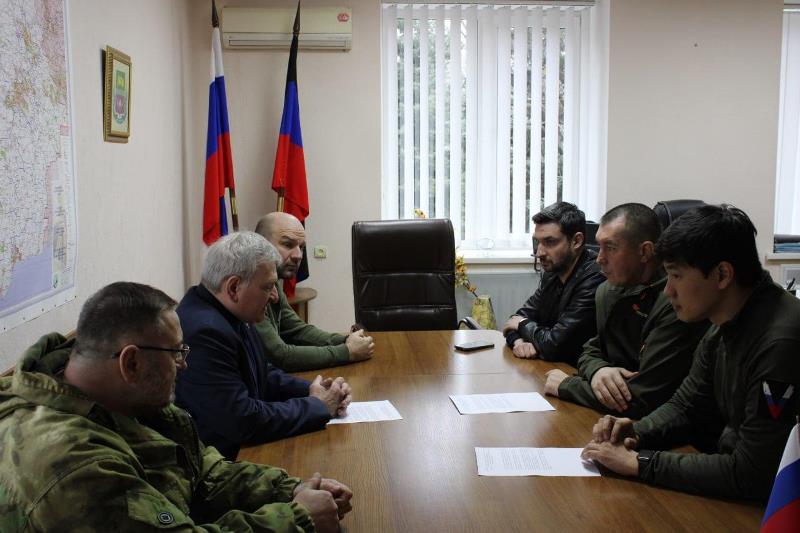 В администрации Старобешевского округа прошла рабочая встреча с представителями Забайкалья.