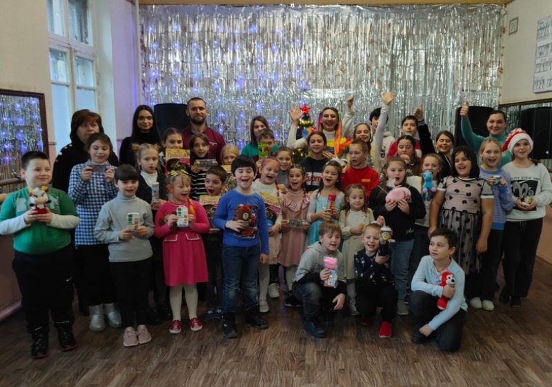 Мероприятие ко Дню Святого Николая в Старобешевском доме детского и юношеского творчества.