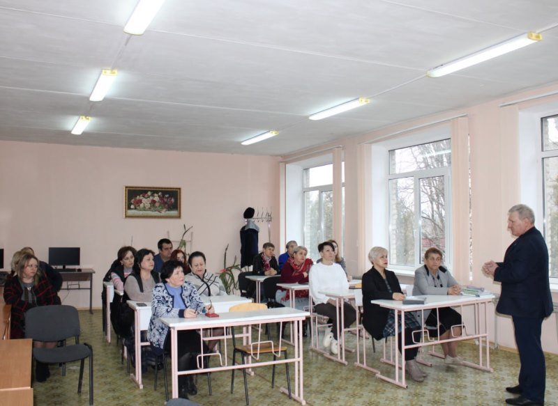 Рабочая встреча с трудовым коллективом Коммунаровской школы.